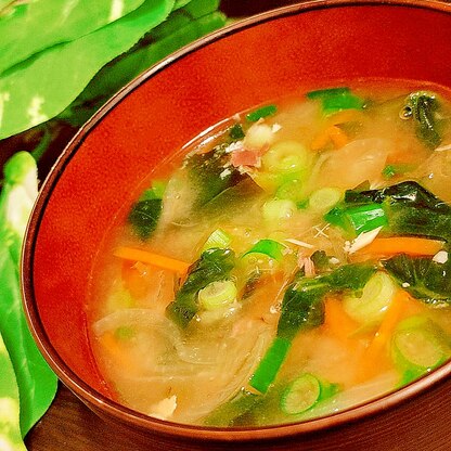 サバ缶と野菜の味噌汁♡